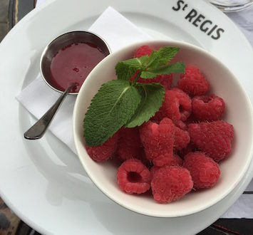 raspberries fruit salad